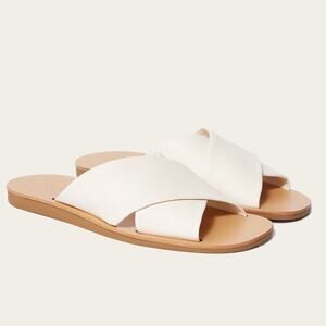 Everlane Day Crossover Sandals Size 9 Leather Cream Flat Slip On